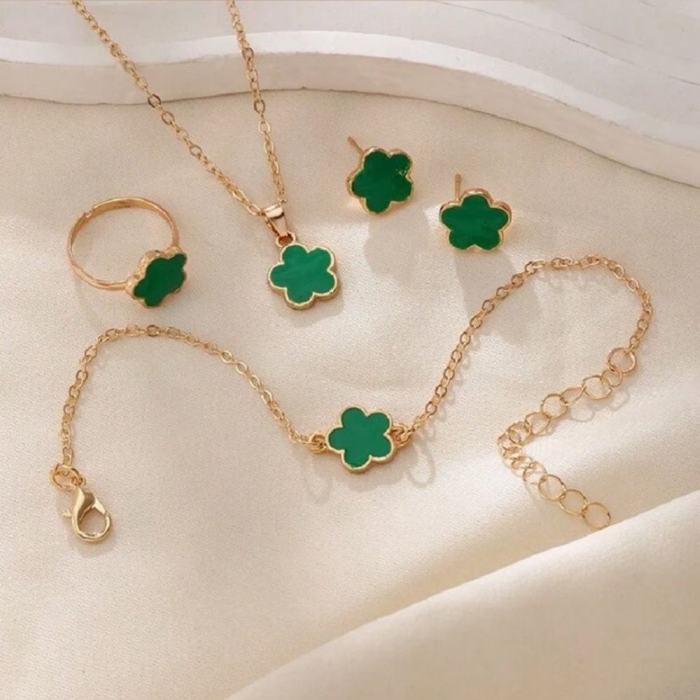 3for$20 HUGE DEAL 4pcs CLOVER, Includes Necklace, Bracelet, Ring, Stud Earrings